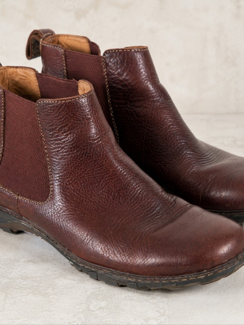 Born Men’s 8.5 EU 42 Burgundy Brown Leather Chelsea Ankle Boots N6187